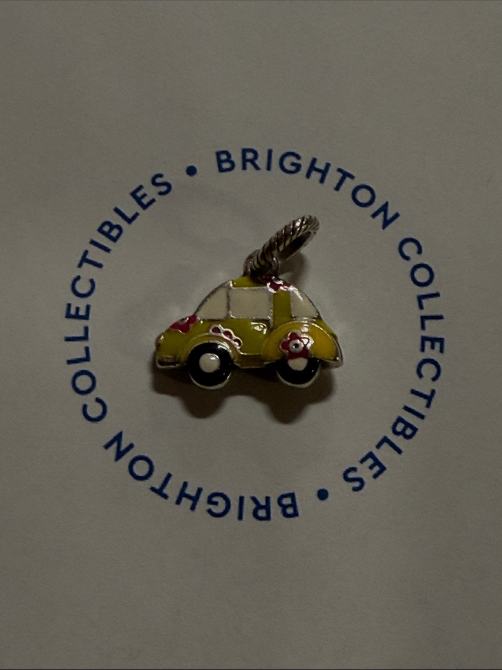 ☮️ Brighton Vintage Enamel Charm 🚗
